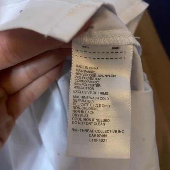 Laundry By Shelli Segal Preppy Embellished Layered Sweater Cuffs Size Medium - Picture 6 of 8